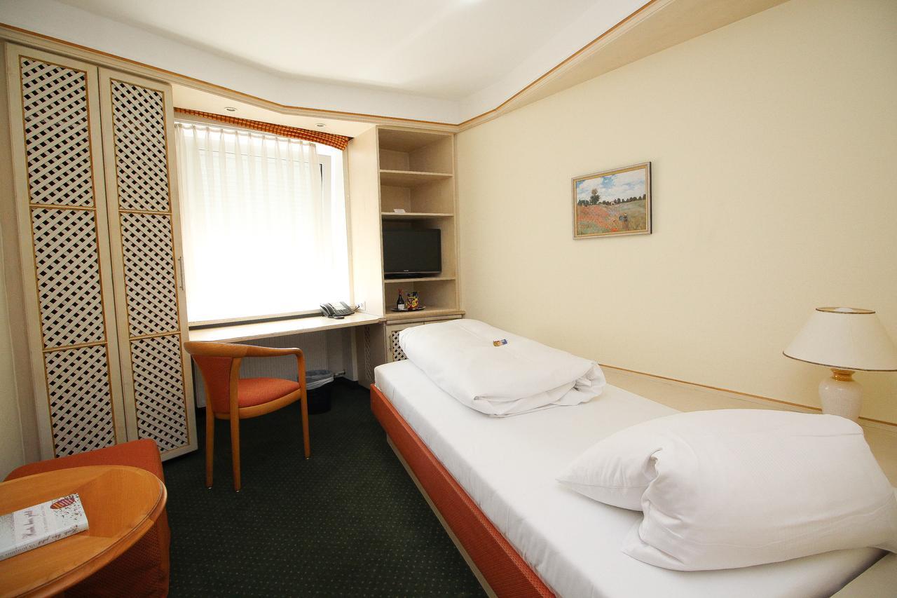 Hotel Leopold Monaco di Baviera Esterno foto
